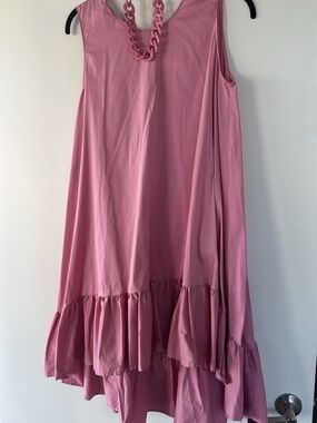 Sleeveless Pink Midi Dress with Ruffle Hem